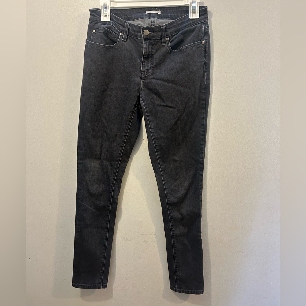 Eileen Fisher Size 6 Black Denim Jeans